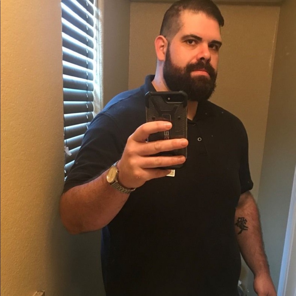 Meet your Posher, Ramiro